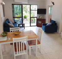 Palms Trinity Beach - E Caravan Parks