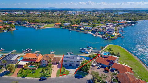 Pandanus - E Caravan Parks 1