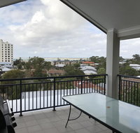 Panoramic Blue Bay Views - 3 Bedroom Townhouse - E Caravan Parks