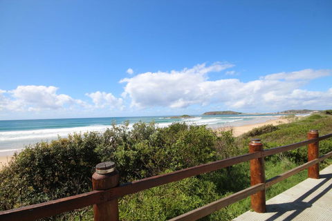 Paradise Waters - No. 13 - E Caravan Parks 3