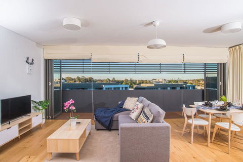 PEAK EAST 2bed2bath APT @Ryde SO RELAXING - E Caravan Parks 0