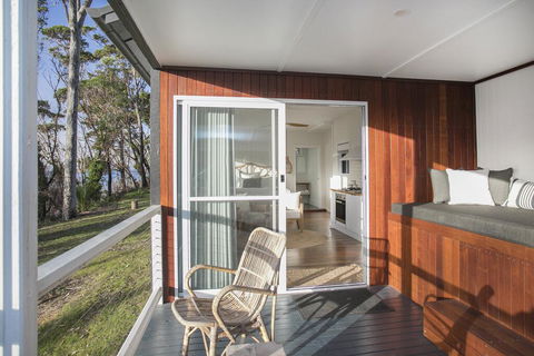 Pebbly Beach Escape - E Caravan Parks 3