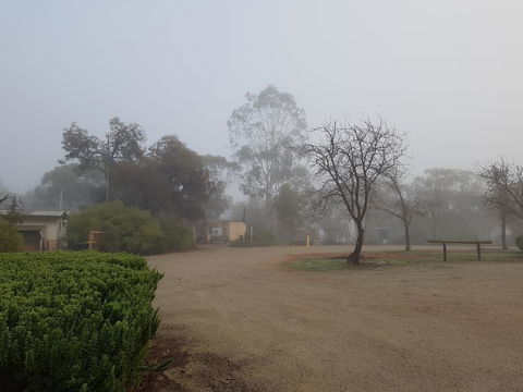 Pecan Hill BNB - E Caravan Parks 1