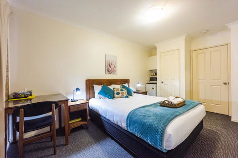 Pegasus Motel - E Caravan Parks 0