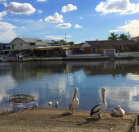 Pelican Cove Apartments - E Caravan Parks