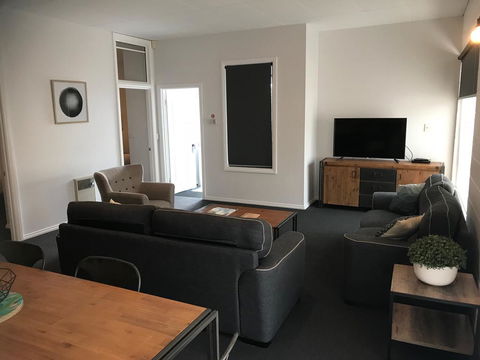 Penguin Seaside Motel - E Caravan Parks 2