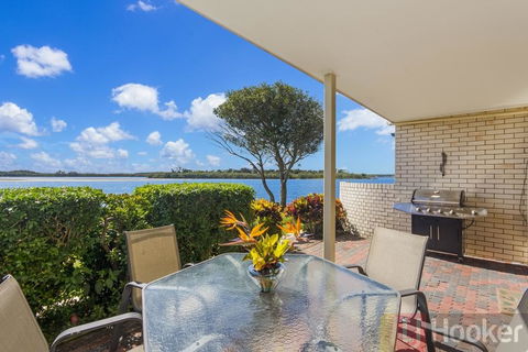 Peninsula Court 6 - E Caravan Parks 3