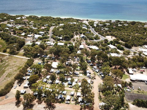Peppermint Grove Beach Holiday Park - E Caravan Parks 0