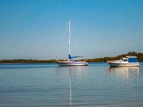 Perfect Seclusion - Top Level Only - E Caravan Parks 1