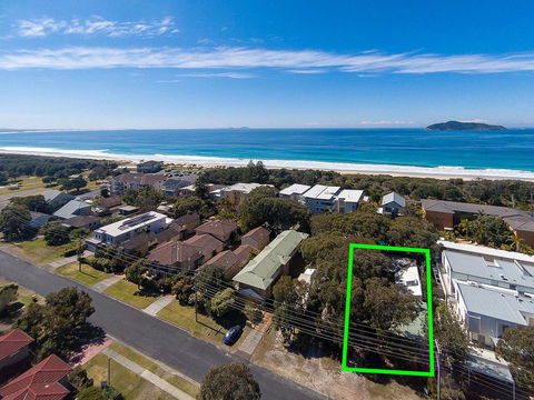 Pet Friendly - Bennetts Beach Cottage - E Caravan Parks 0