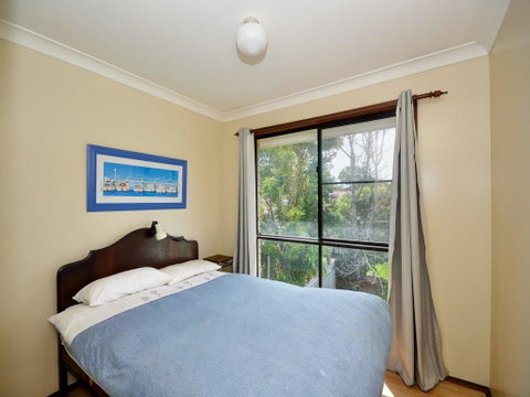 Pet Friendly On Pelican - Close To Myall River - E Caravan Parks 1