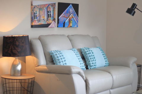 Picton Garden Apartment - E Caravan Parks 2