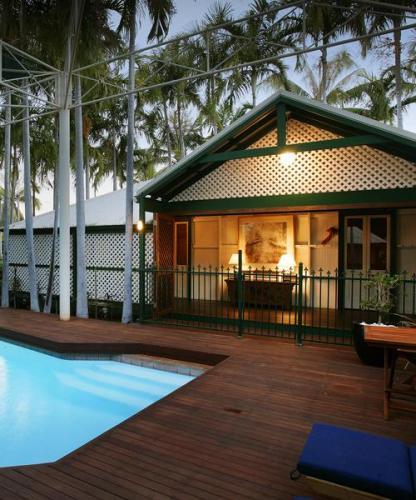 Pinctada McAlpine House - E Caravan Parks 3