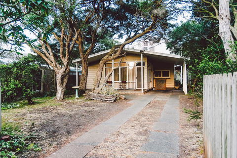 Point Lonsdale Beach House - E Caravan Parks 0
