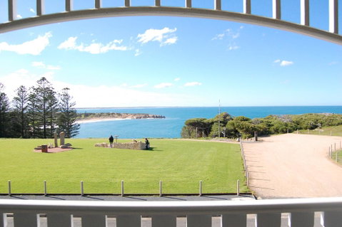 Port Elliot Beach House YHA - E Caravan Parks 3