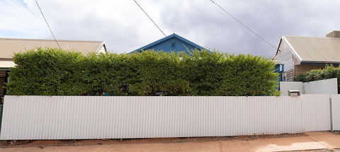 Prospectors Carriage House - E Caravan Parks 1