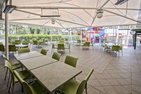 Quality Inn Penrith Sydney - E Caravan Parks 3