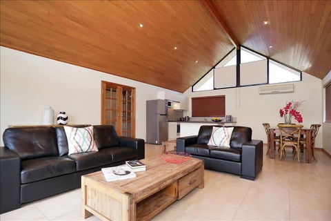 Raffles Swan River Applecross Heathcote Park - E Caravan Parks 0