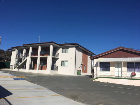 Rainbow Motel - E Caravan Parks 1