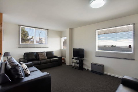 Randalls Place, 5 Poley Cow Lane - E Caravan Parks 0