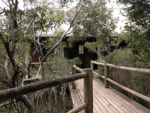 Raven Cottage - E Caravan Parks 1