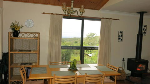 Ravensbourne Escape - Cedar Lodge - E Caravan Parks 2