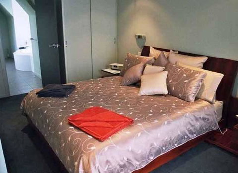 Red Brier Cottage Accommodation - E Caravan Parks 1