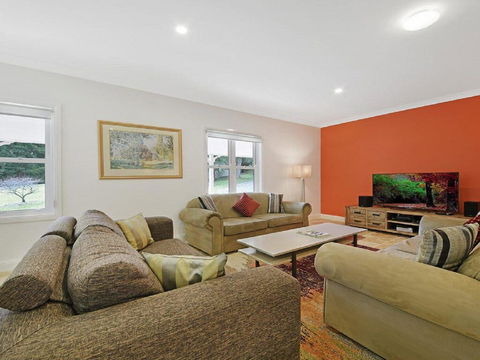Redhaven House - Spacious, Quiet And Private - E Caravan Parks 2