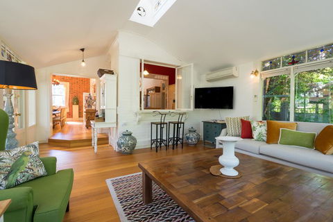 Rent Your Own Historic Hotel For Holidays & Events - E Caravan Parks 2