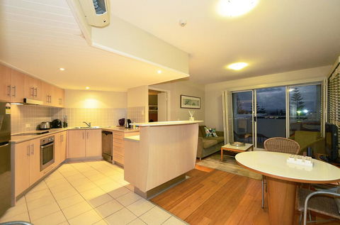 RESORT ON THE BEACH 2214/2215 - E Caravan Parks 1