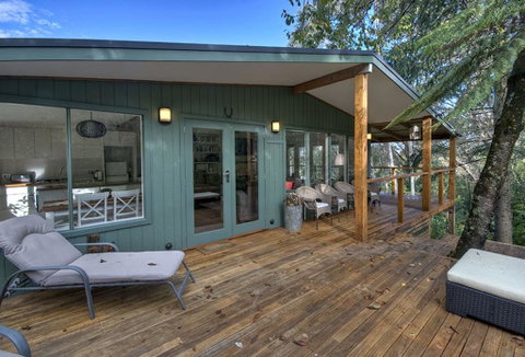 Ribbon Gum Lodge - E Caravan Parks 2