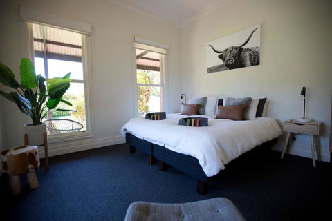 Ridge Line Riders Luxury Retreat - E Caravan Parks 1
