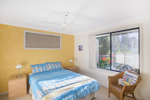 Riley 2/2 - Mollymook - E Caravan Parks 1