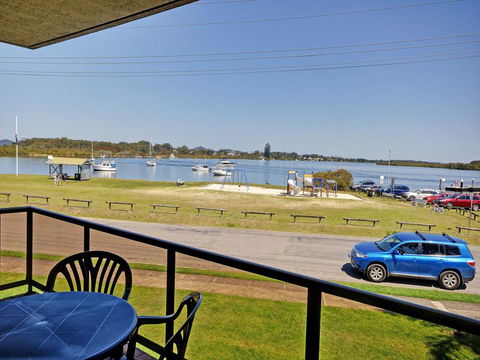 Rio Vista! - E Caravan Parks 0