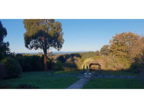 Ripplebrook Cottage - E Caravan Parks 0
