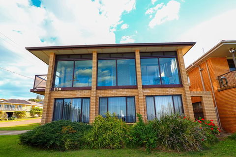 Ripples By The Sea - E Caravan Parks 3