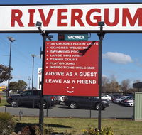 Rivergum Motel