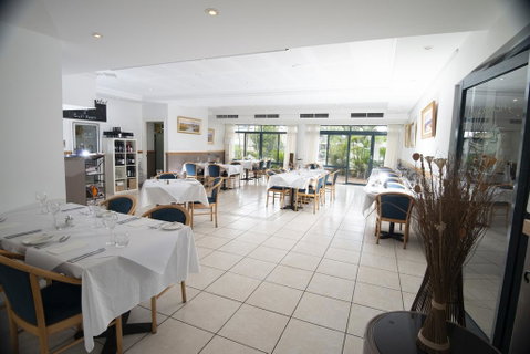 Rockpool Motor Inn - E Caravan Parks 1