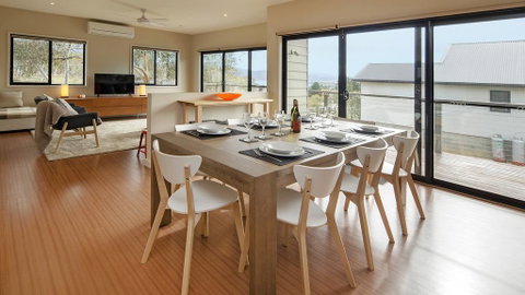 Rocky Cottage - E Caravan Parks 2