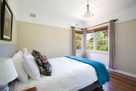 Rodova Cottage - E Caravan Parks 3