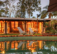 Ronday-voo Bed and Breakfast - E Caravan Parks