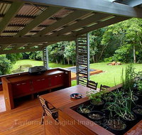 Runawaytomaleny - E Caravan Parks