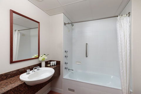 Rydges Bankstown - E Caravan Parks 1