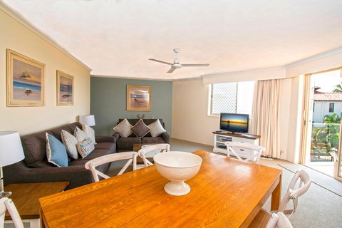 Sandcastles On Currumbin Beach - E Caravan Parks 3