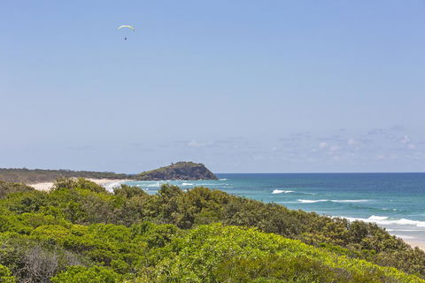 Sandpiper Beach Front House - E Caravan Parks 1
