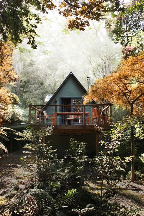 Santosa Cottage Sassafras - E Caravan Parks 3