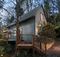 Santosa Cottage Sassafras - E Caravan Parks
