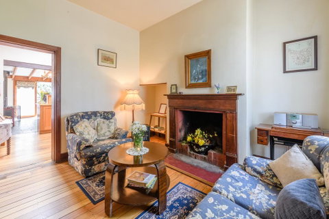 Sargeants & Armoury Cottages 1823 - E Caravan Parks 2