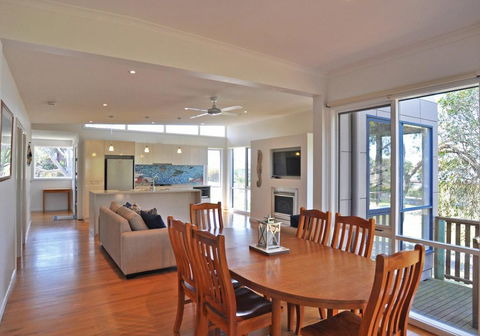 SCARBOROUGH SERENITY - E Caravan Parks 1