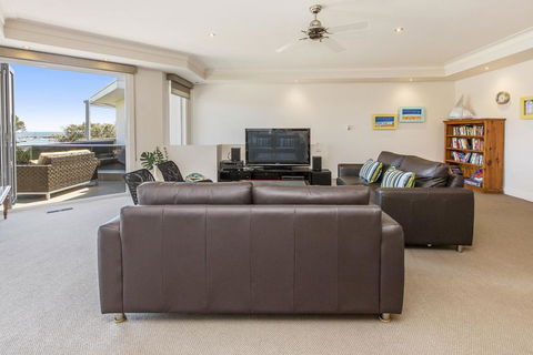 SEA GRANGE - MORNINGTON - E Caravan Parks 2